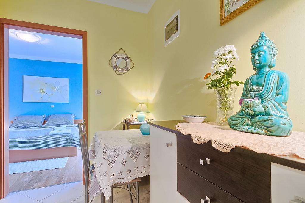 Apartments Valoda Nedeščina Екстериор снимка