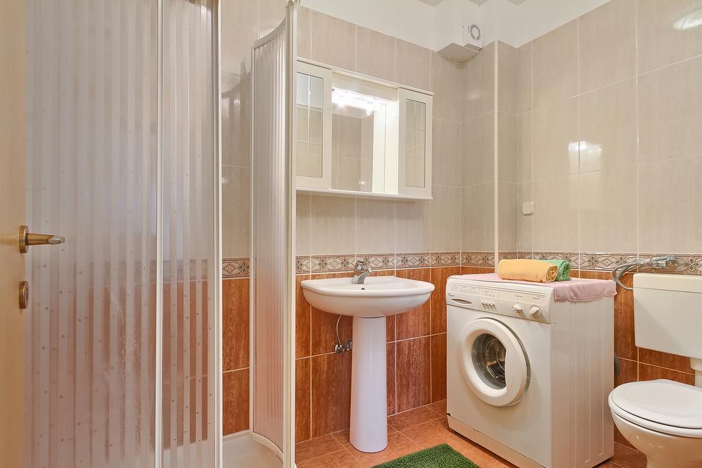 Apartments Valoda Nedeščina Екстериор снимка