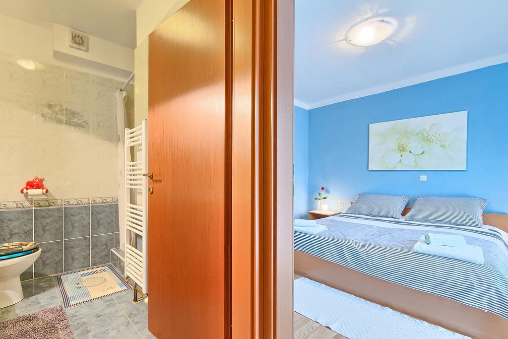 Apartments Valoda Nedeščina Екстериор снимка