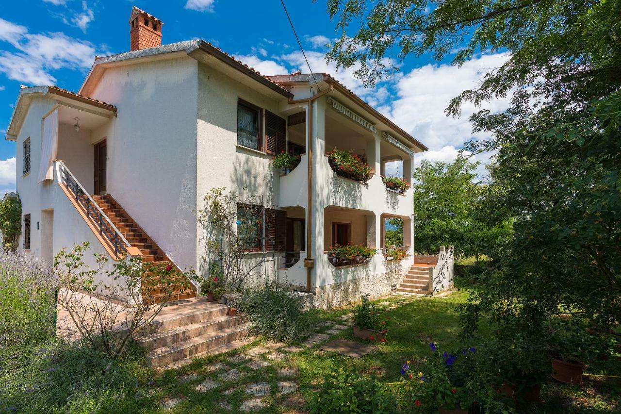 Apartments Valoda Nedeščina Екстериор снимка